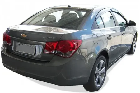 CALHA PARA CARRO (DEFLETOR) CRUZE SEDAN 11/16 4 PORTAS